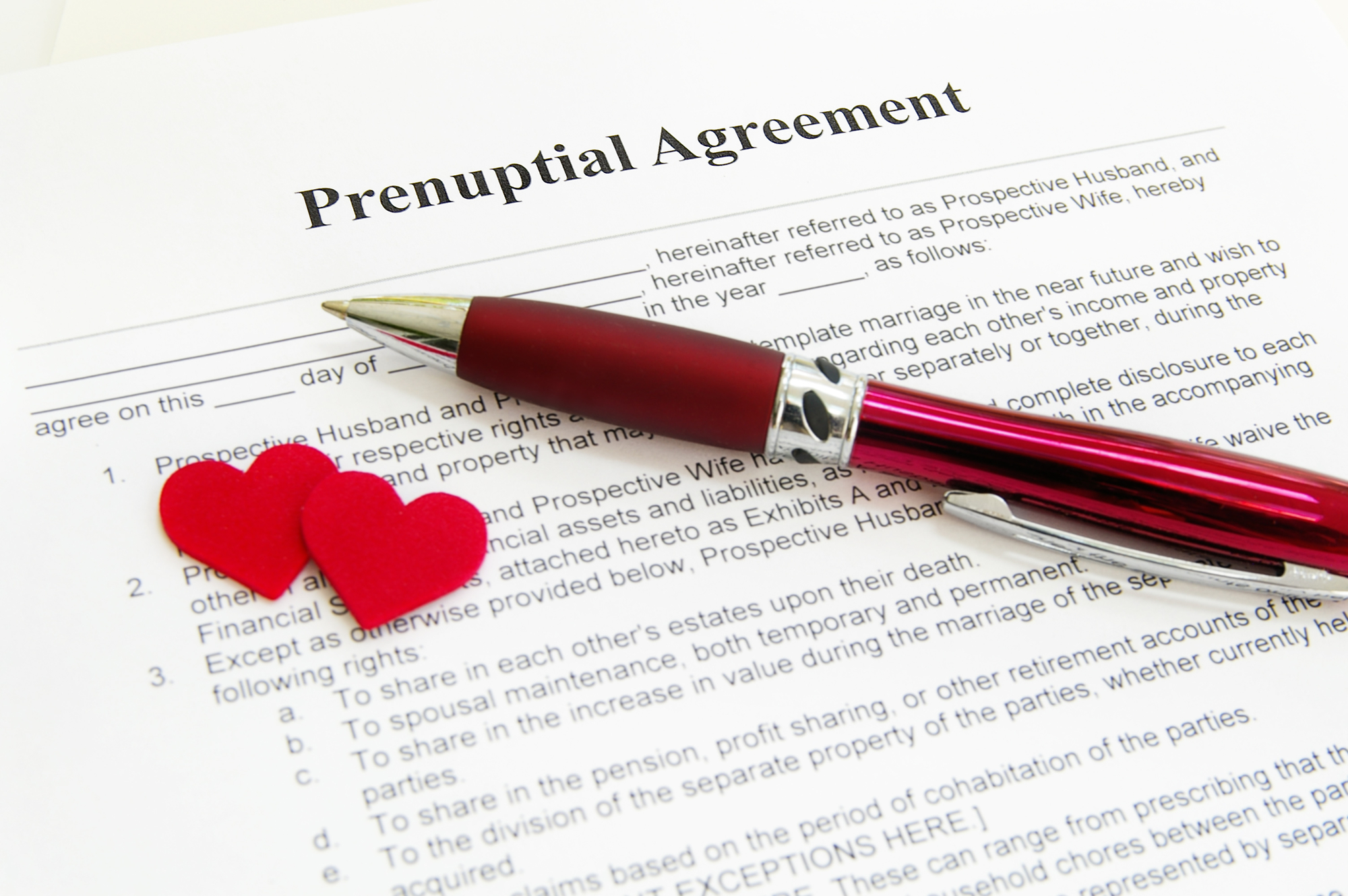 You are currently viewing How To Discuss Prenuptial Agreements With Your Partner